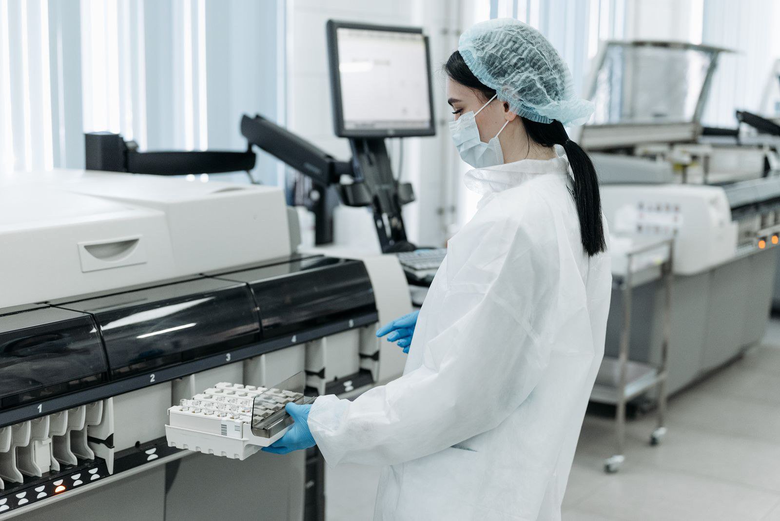 Ảnh hưởng của FDA tới việc gửi thực phẩm, thuốc, mỹ phẩm
